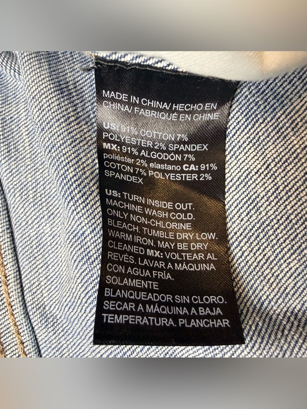 WHITE HOUSE BLACK MARKET The Everyday Soft Slim Crop Light Wash Blue Jeans 6 - Picture 8 of 9